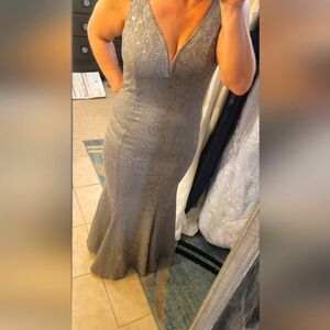 Elegant Gray Sleeveless Dress